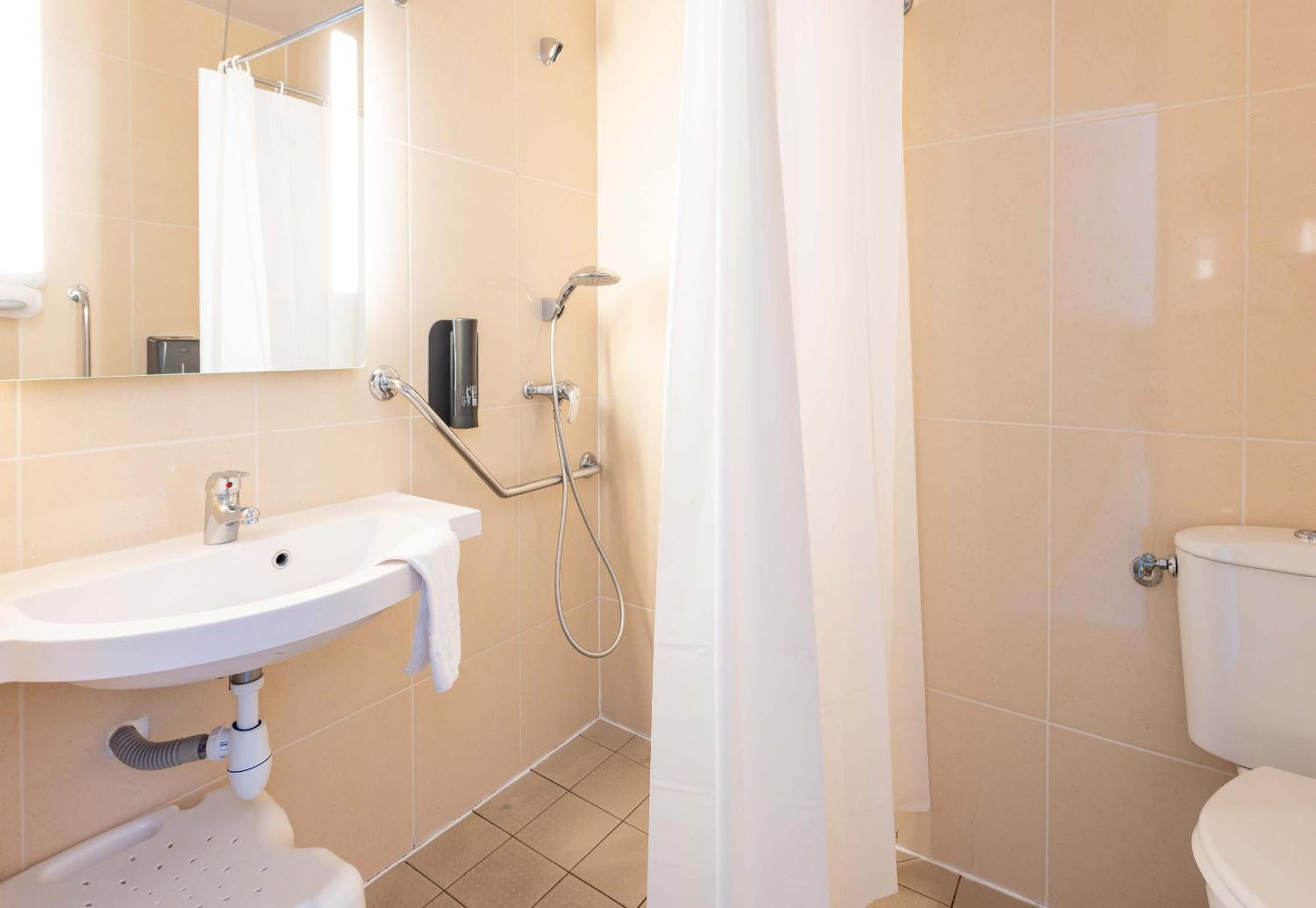 Rennes Est Sevigne 2* Cesson-Sevigne